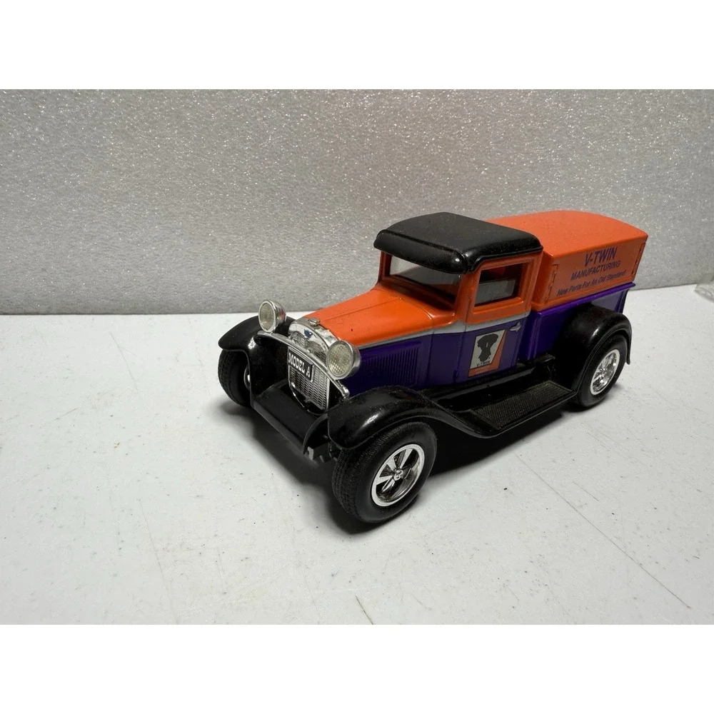 Liberty Classics Tedd Cycle V-Twin Mfg. Ford Model‎ A delivery truck coin bank